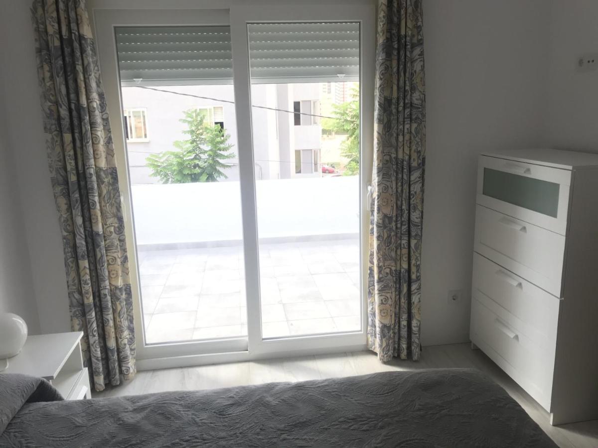 貝尼多姆Casa Mya Con Terreno Privado Y Parking Compartido - A 800M De Playa Poniente别墅 外观 照片