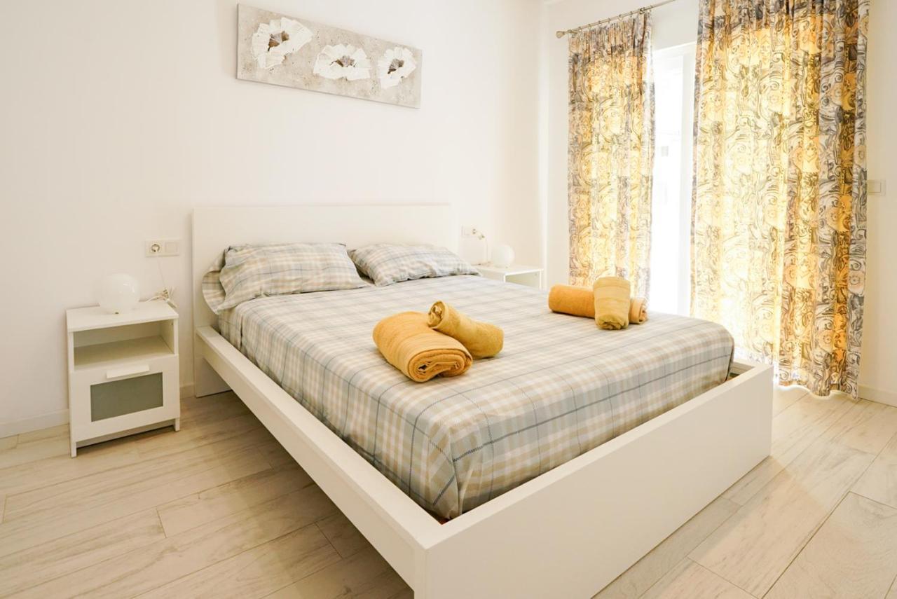 貝尼多姆Casa Mya Con Terreno Privado Y Parking Compartido - A 800M De Playa Poniente别墅 外观 照片