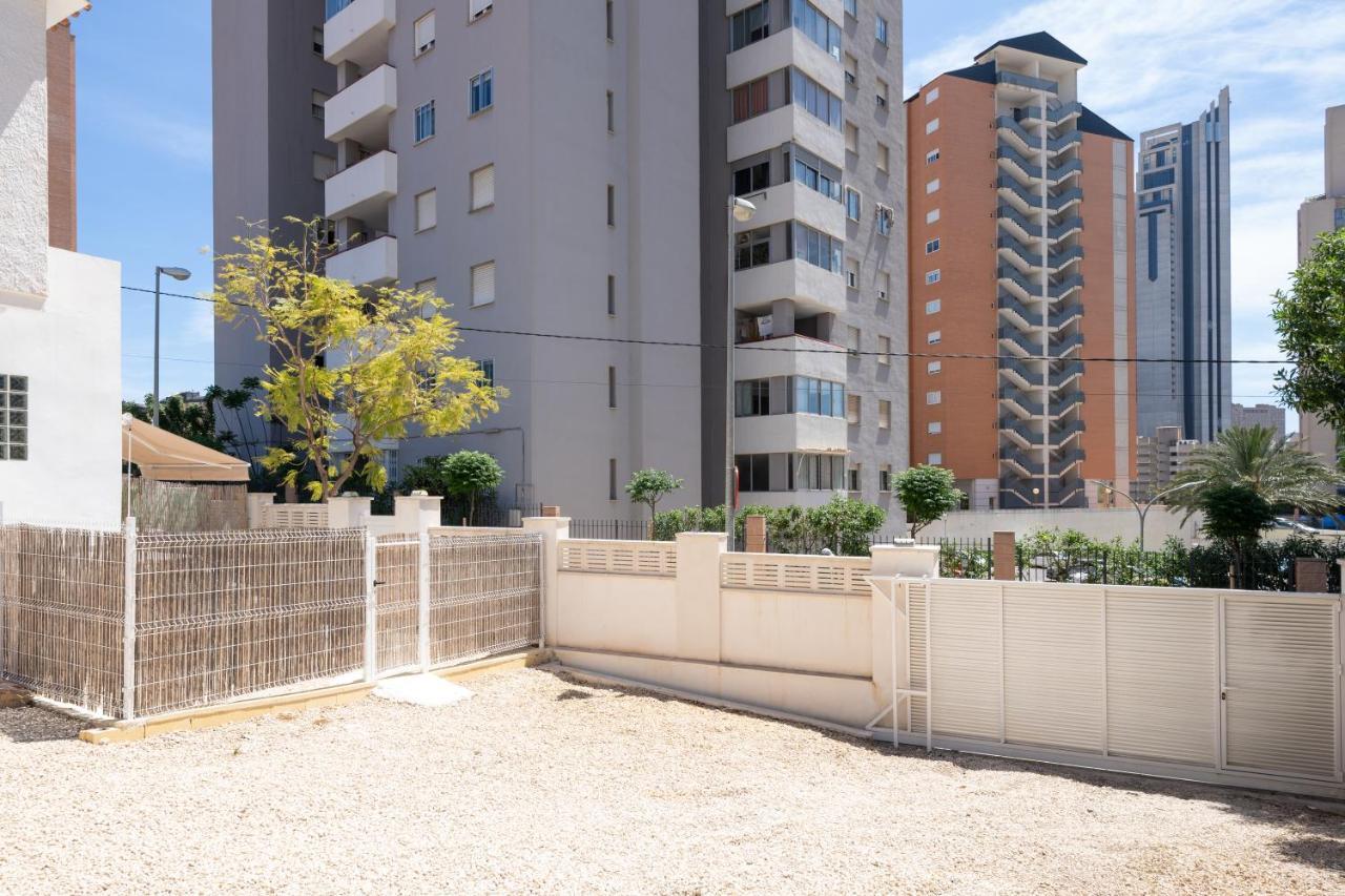 貝尼多姆Casa Mya Con Terreno Privado Y Parking Compartido - A 800M De Playa Poniente别墅 外观 照片