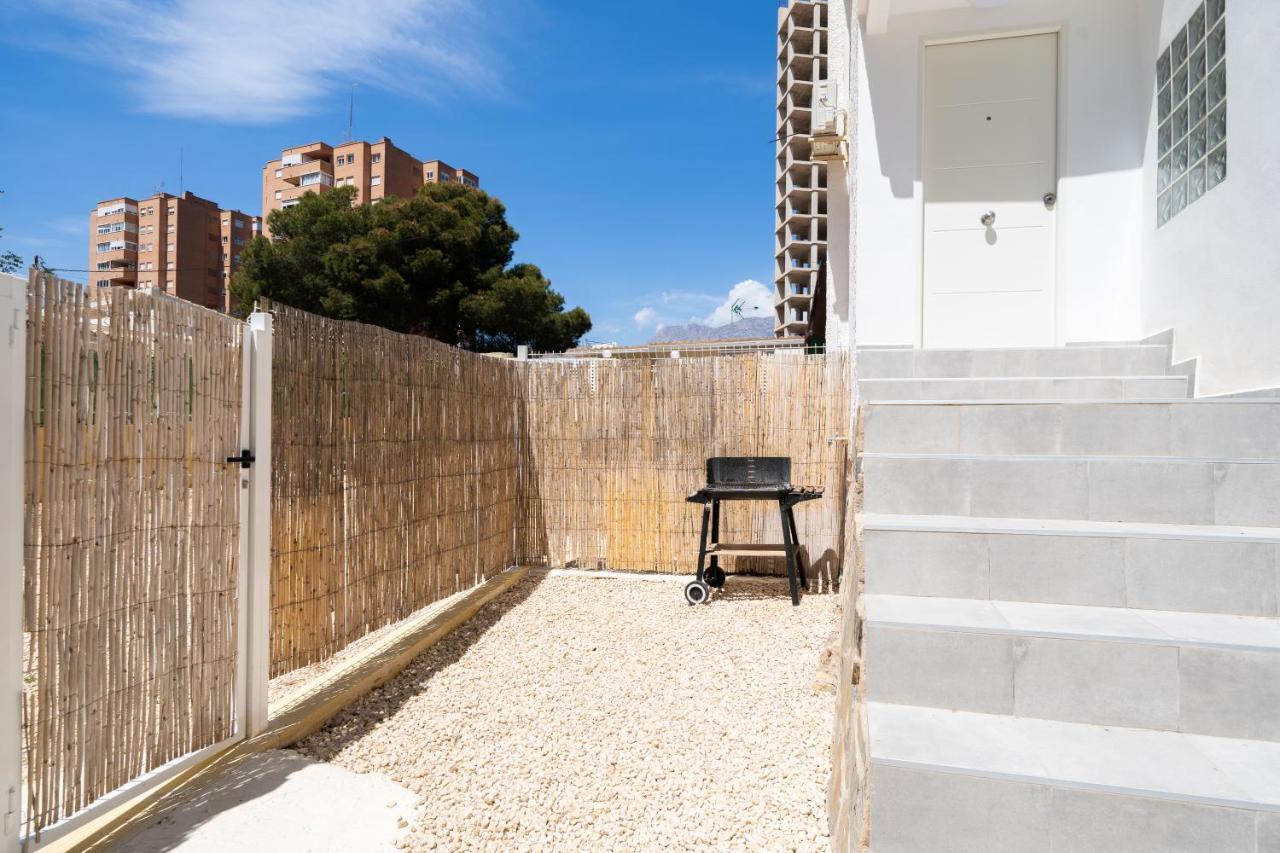 貝尼多姆Casa Mya Con Terreno Privado Y Parking Compartido - A 800M De Playa Poniente别墅 外观 照片